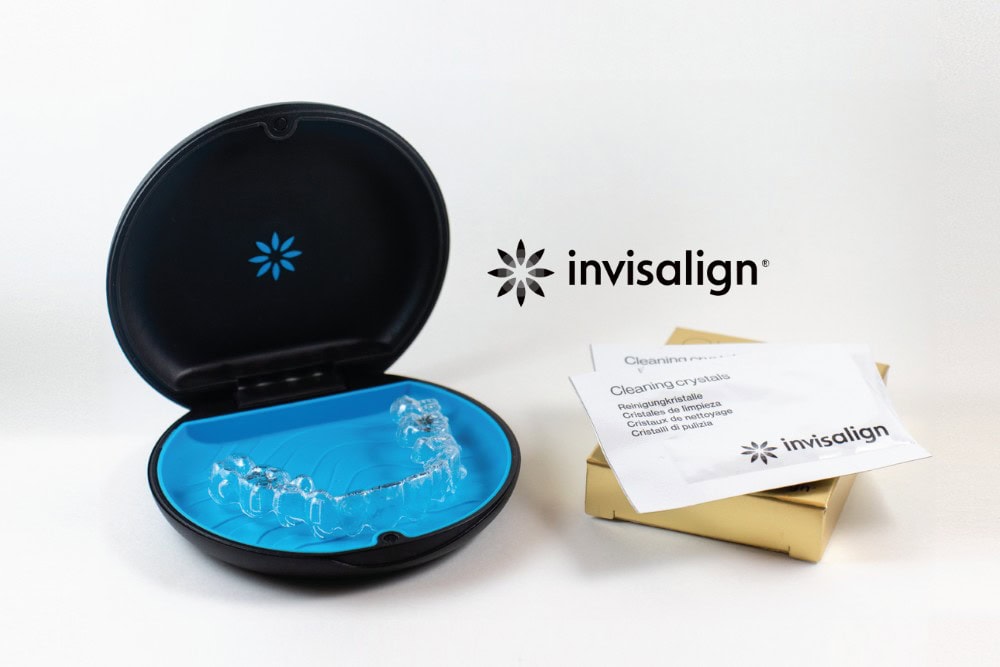 จัดฟัน Invisalign คืออะไร ทำไมคนถึงนิยมทำ?